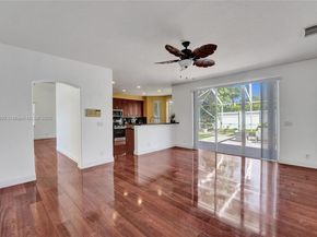 10730 NW 56th Ct, Coral Springs FL 33076
