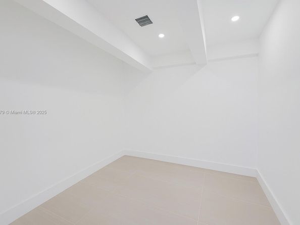 953 NE 91st Ter, Miami Shores FL 33138