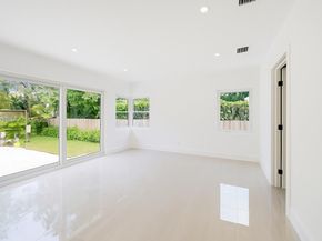 953 NE 91st Ter, Miami Shores FL 33138