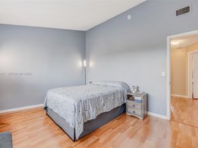 6255 Kendale Lakes Cir 218, Miami FL 33183