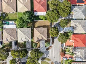 20562 NW 18th Ave, Miami Gardens FL 33056