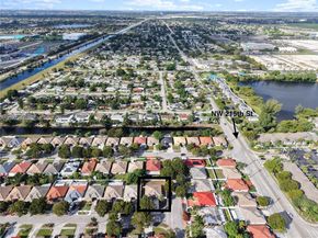 20562 NW 18th Ave, Miami Gardens FL 33056