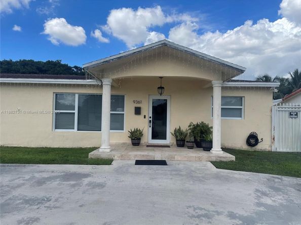 9361 SW 16th St, Miami FL 33165