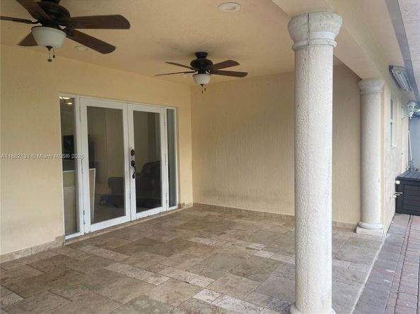 9361 SW 16th St, Miami FL 33165
