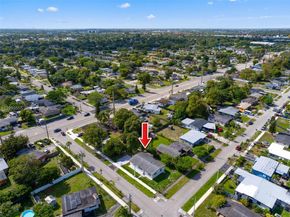 3061 NW 2nd St, Fort Lauderdale FL 33311
