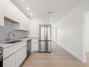 3061 NW 2nd St, Fort Lauderdale FL 33311