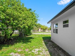 3061 NW 2nd St, Fort Lauderdale FL 33311