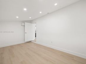 3061 NW 2nd St, Fort Lauderdale FL 33311
