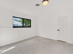 7132 SW 65th Ave, South Miami FL 33143