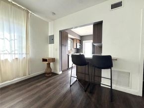 1785 Calais Dr 5, Miami Beach FL 33141