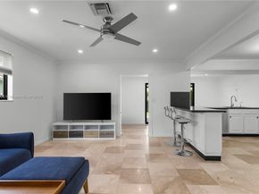 1315 N 47th Ave, Hollywood FL 33021