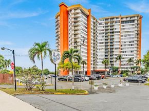 1301 NE Miami Gardens Dr 1406W, Miami FL 33179