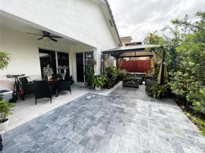 15021 SW 143rd St, Miami FL 33196