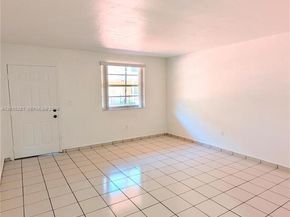 4655 Palm Ave 124, Hialeah FL 33012