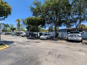 4655 Palm Ave 124, Hialeah FL 33012