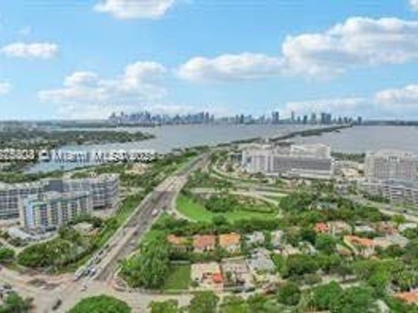 4144 Alton Rd, Miami Beach FL 33140