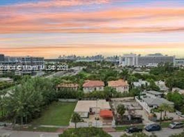 4144 Alton Rd, Miami Beach FL 33140
