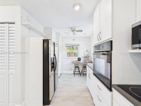 10221 SW 50th Ct, Cooper City FL 33328