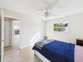 10221 SW 50th Ct, Cooper City FL 33328