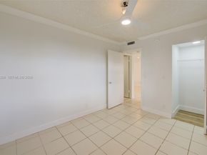 9311 Orange Grove Dr 211, Davie FL 33324