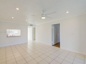 9311 Orange Grove Dr 211, Davie FL 33324