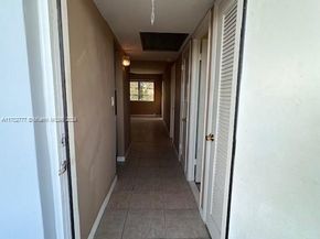 2223 Park Ln 304, Hollywood FL 33021