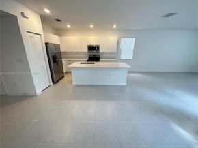 2382 NW 131st Cir, Miami FL 33167