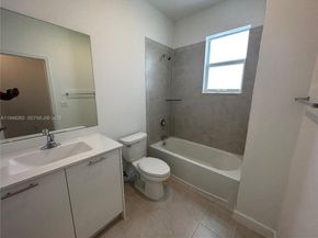 2382 NW 131st Cir, Miami FL 33167