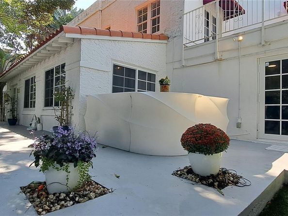 846 Michigan Ave 101, Miami Beach FL 33139