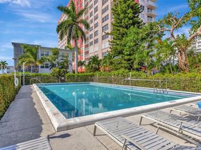 3177 S Ocean Dr 122, Hallandale Beach FL 33009