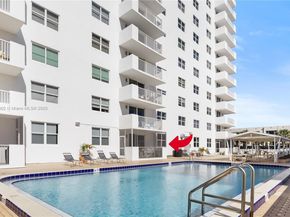 1601 S Ocean Dr 105, Hollywood FL 33019