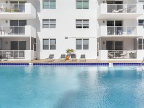 1601 S Ocean Dr 105, Hollywood FL 33019