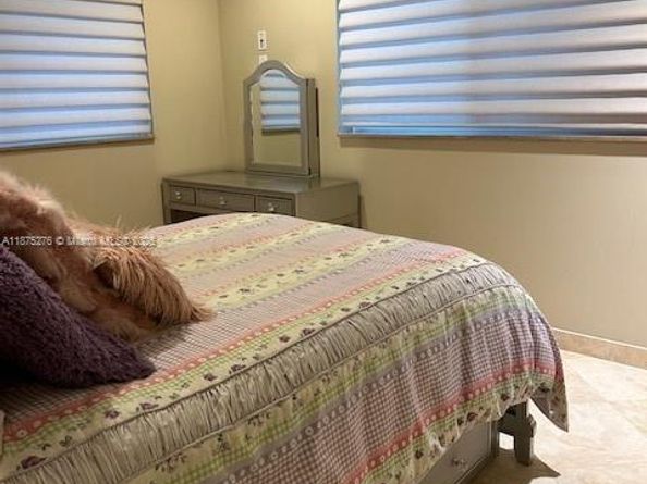 7050 NE 7th Ave, Boca Raton FL 33487