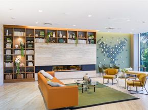 16385 Biscayne Blvd 1819, North Miami Beach FL 33160
