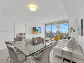 16385 Biscayne Blvd 1819, North Miami Beach FL 33160