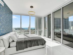 851 NE 1st Ave 1411, Miami FL 33132