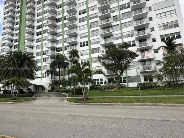 2100 Sans Souci Blvd A1509, North Miami FL 33181