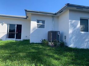 14 SW 7th Ave, Dania Beach FL 33004