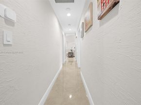 6420 SW 63rd Ter, South Miami FL 33143