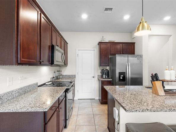 4248 Ficus St, Hollywood FL 33021