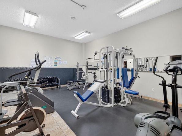 2991 NW 46th Ave 202, Lauderdale Lakes FL 33313