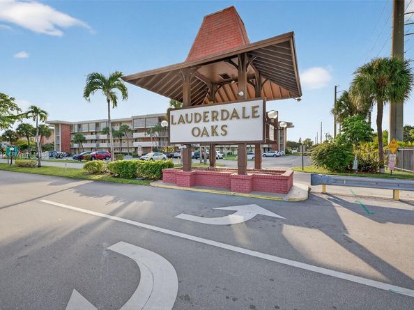 2991 NW 46th Ave 202, Lauderdale Lakes FL 33313