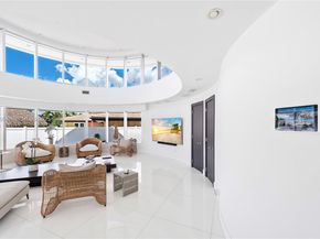 3344 NE 167th St, North Miami Beach FL 33160