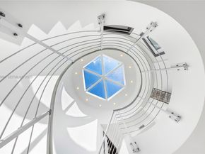 3344 NE 167th St, North Miami Beach FL 33160