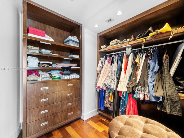 3344 NE 167th St, North Miami Beach FL 33160