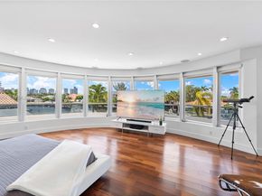 3344 NE 167th St, North Miami Beach FL 33160