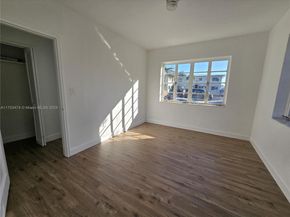 660 84th St 39, Miami Beach FL 33141