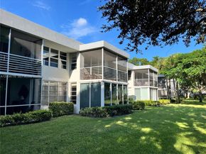 4280 Oaks Ter 203, Pompano Beach FL 33069