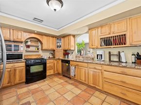 1925 N 39th Ave, Hollywood FL 33021