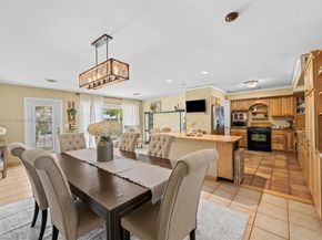1925 N 39th Ave, Hollywood FL 33021